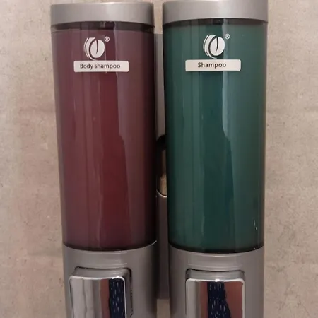 Alojamento de Acomodação e Pequeno-almoço Casa Lennisa Campell