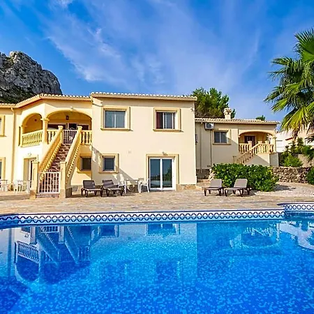 Casa Lennisa
