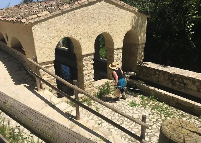 Casa Lennisa Bed & Breakfast Campell