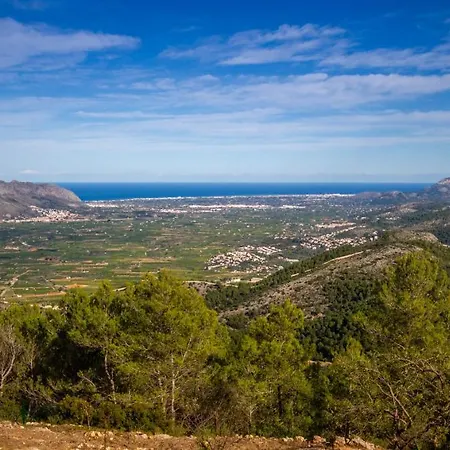 Casa Lennisa Bed & Breakfast Campell