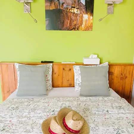 Casa Lennisa Nocleg ze śniadaniem 4*
