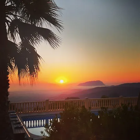 فندق مبيت وإفطار Casa Lennisa Campell