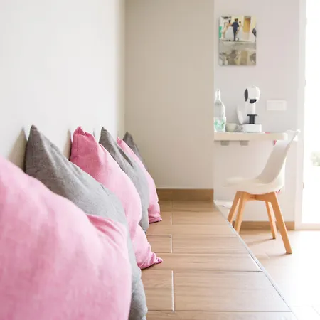 Casa Lennisa Nocleg ze śniadaniem 4*